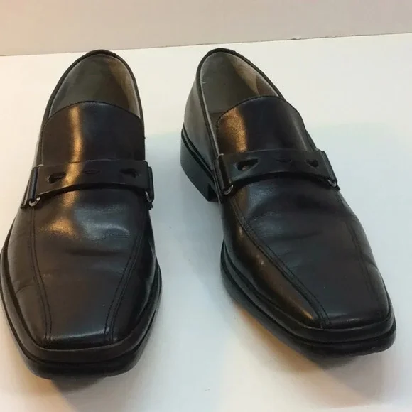 NWOT Kenneth Cole Black SlipOn Silver Technology Kenneth Cole Mens Silver Technology Reach Out Loafer Slip-On  main image 2